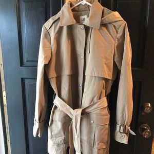 Gap NWT Mid-length Rain Trench Coat